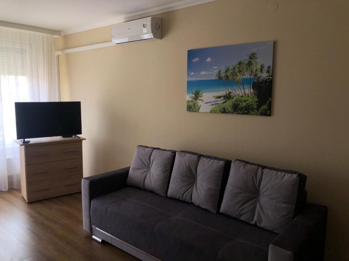 Alina Apartmanok Hajdúszoboszló Eksteriør billede