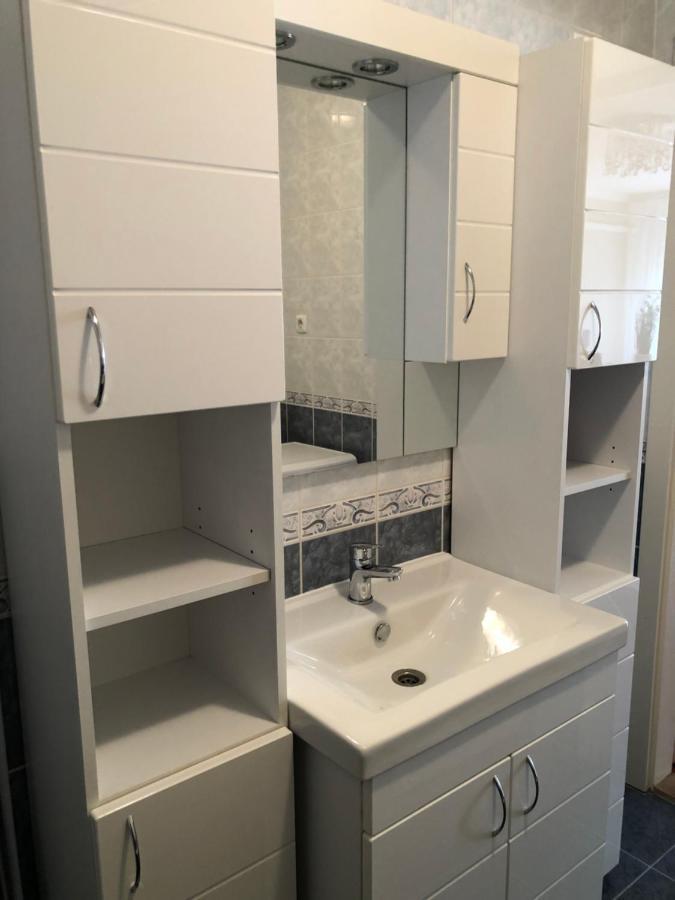 Alina Apartmanok Hajdúszoboszló Eksteriør billede
